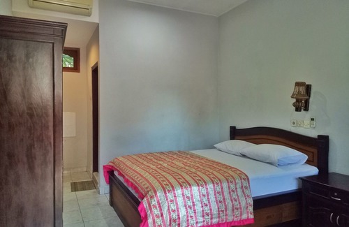 Downtown Kuta Hotel | Taman Mekar Beach Inn