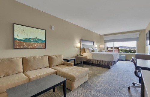 West Colorado Springs Hotel | Best Western Plus Executive Residency Fillmore Inn