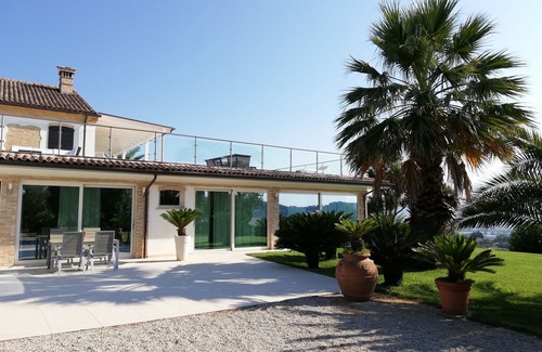 Osimo Hotel | Villa Belvedere Degli Ulivi