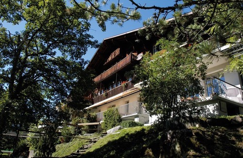 Grindelwald Hotel | Grindelwald Youth Hostel