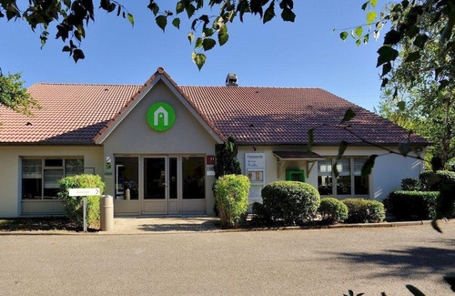 Les Tourrettes Hotel | Campanile Montélimar les Tourrettes