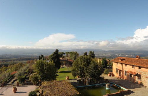 San Donato in Fronzano Hotel | Fattoria Degli Usignoli