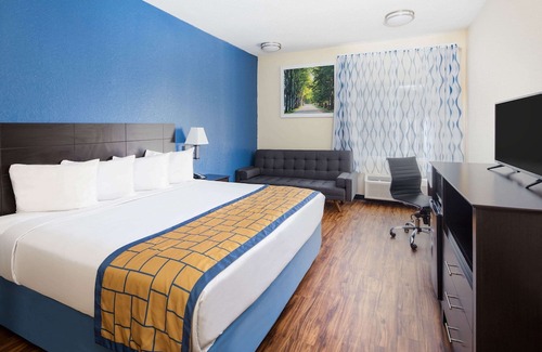 Macon Hotel | Days Inn by Wyndham Macon I-75 North