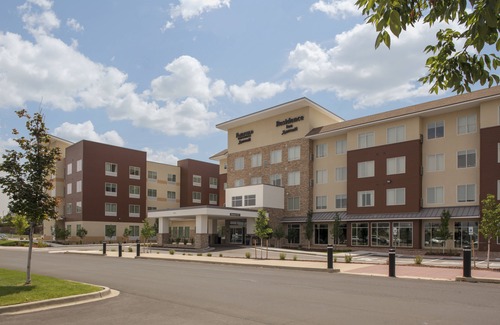Broomfield Hotel | Fairfield Inn & Suites Boulder Broomfield/Interlocken