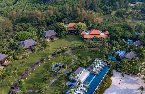 Air Hangat Hotel | Four Seasons Resort Langkawi
