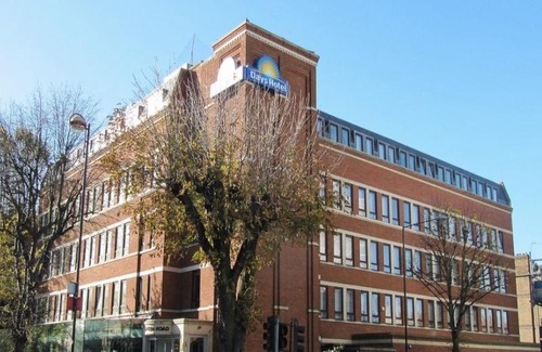 London Borough of Hounslow Hotel | Ramada by Wyndham Hounslow - Heathrow East