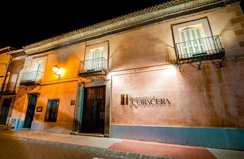 San Martin de Valdeiglesias Hotel | Hacienda la Coracera