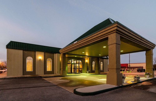 Harrison Hotel | Quality Inn Harrison