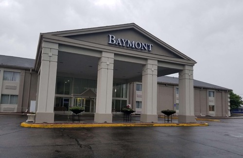 Berwick Hotel | Baymont by Wyndham des Moines North