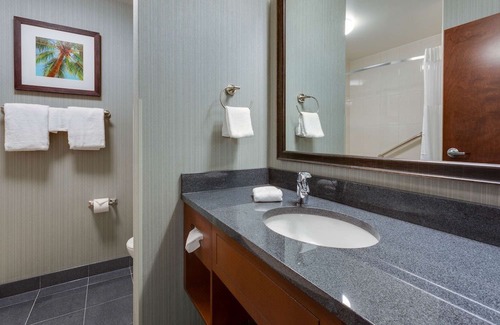 Biggar Hotel | Drury Inn & Suites Fort Myers Airport FGCU