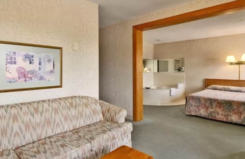 Mason City Hotel | Days Inn by Wyndham Mason City