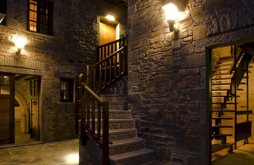 Kipoi Hotel | Kipi Suites