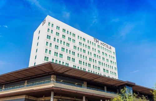 San Nicolas de los Garza Hotel | NH Monterrey La Fe