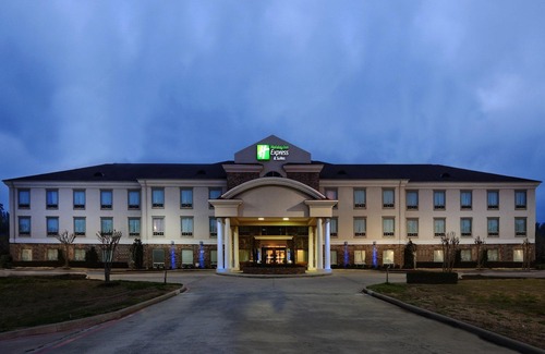 Nacogdoches Hotel | Hampton Inn & Suites Nacogdoches