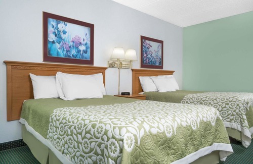 St. Cloud Hotel | Days Inn by Wyndham St Cloud