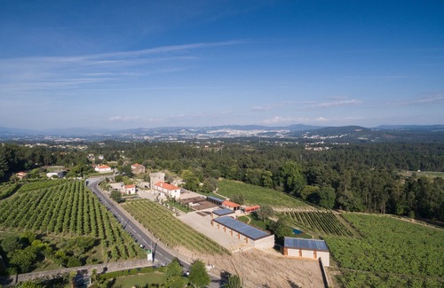 Cervaes Hotel | Hotel Torre de Gomariz Wine & Spa