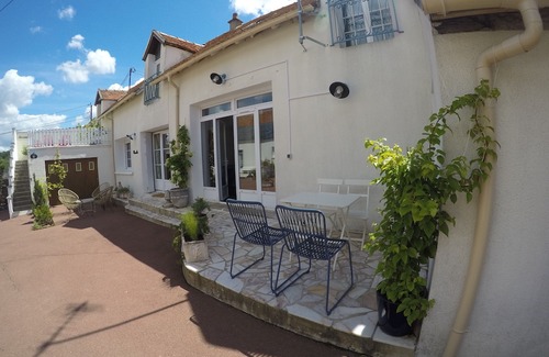 Ange Hotel | Gîte Près des Montgolfières