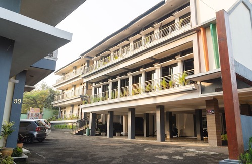 Megamendung Hotel | RedDoorz Plus @ CIbogo Puncak 3