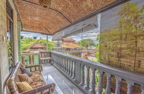 Lovina Hotel | Lovina Central Hostel