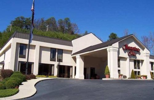 Cherokee Hotel | Hampton Inn Cherokee
