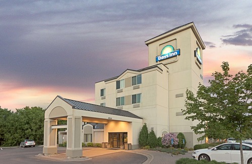 Eagan Hotel | Days Inn by Wyndham Eagan Minnesota Near Mall of America