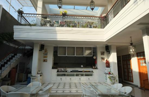 Hegarmanah Hotel | OYO 229 Hi Quality