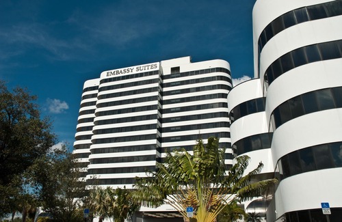 West Palm Beach Hotel | Embassy Suites by Hilton West Palm Beach Central
