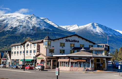 Jasper Hotel | Whistler's Inn