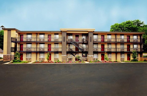 Historic Southwest Hotel | Centerstone Plaza Hotel Soldiers Field - Mayo Clinic Area