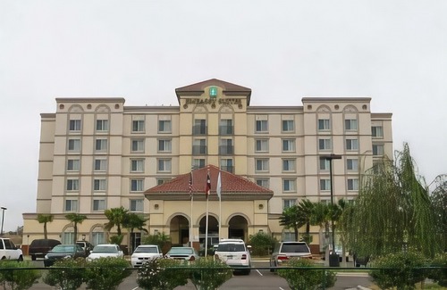 Bonanza Hotel | Embassy Suites by Hilton Laredo