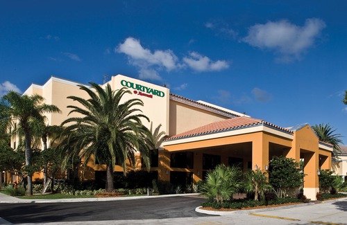 Boynton Beach Hotel | Courtyard by Marriott Boynton Beach