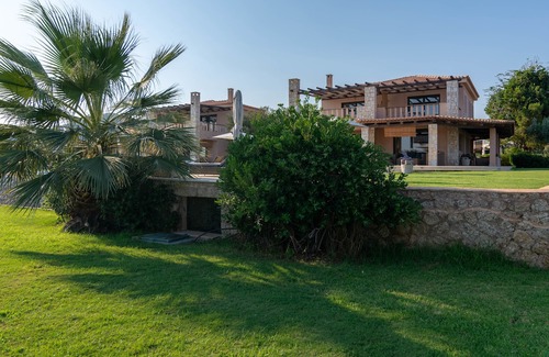 Plepi Hotel | Thermesea Luxury Lodge