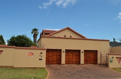 Edenvale Hotel | Augusta Villa St Pio Guest House