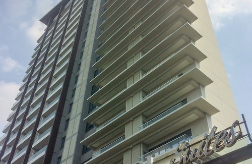 Central Jakarta Hotel | Homey Studio Room at Capitol Suites