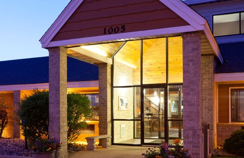 Spencer Hotel | AmericInn by Wyndham Spencer