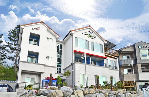 Samcheok Hotel | Janghohang Ilmare Pension