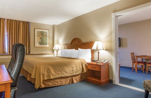 Massena Hotel | Quality Inn Massena