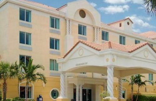 Jupiter Hotel | Comfort Inn & Suites Jupiter I-95