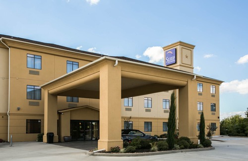 Fairbanks Hotel | Sleep Inn & Suites Highway 290/Northwest Freeway