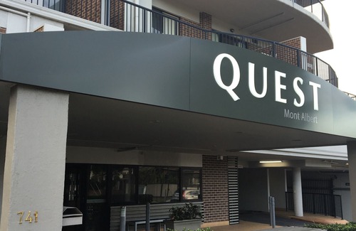 Mont Albert Hotel | Quest Mont Albert