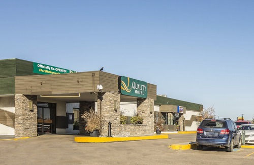 Fort McMurray Hotel | Quality Hotel and Conference Centre Fort McMurray