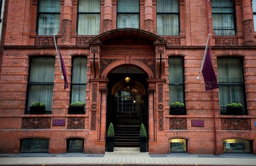 Leeds City Center Hotel | Quebecs