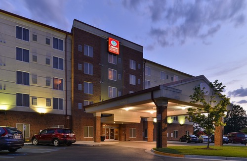 Glen Allen Hotel | Comfort Suites at Virginia Center Commons