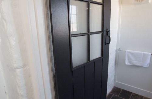 Burra Hotel | Paxton Square Cottages