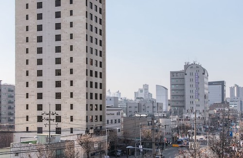 Sangbong-dong Hotel | Lacozi Stay
