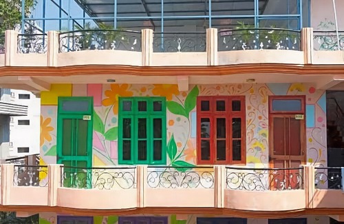 Tapovan Hotel | Live Free Hostel