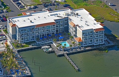 Chincoteague Hotel | Fairfield Inn & Suites by Marriott Chincoteague Island Waterfront