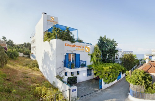 Xylokastron Hotel | Daphne's Club Hotel Apartments