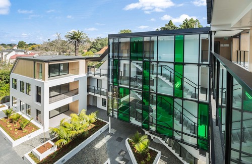 Epsom Hotel | The Edgerley Suites