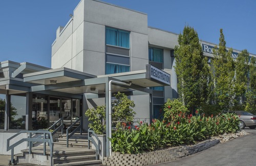Fallsview Hotel | Rodeway Inn Fallsview